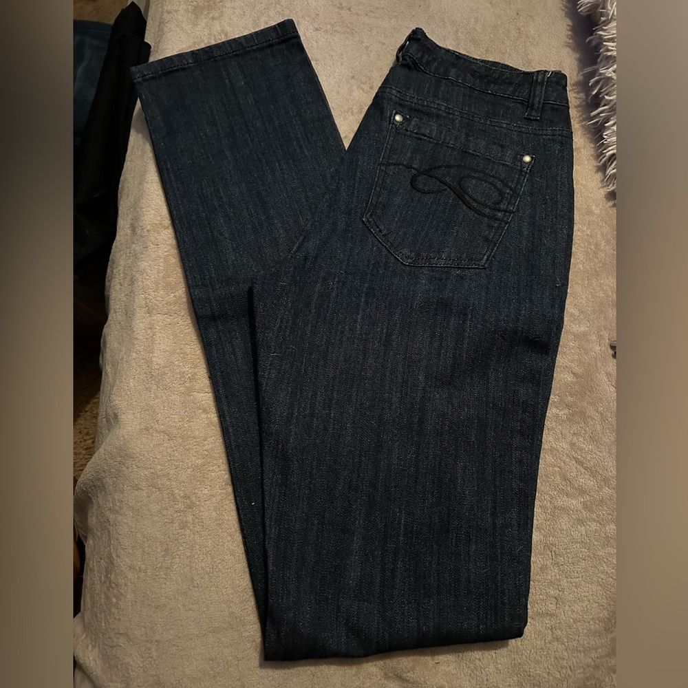 Ethyl size 6 EUC tall jeans. Very dark blue